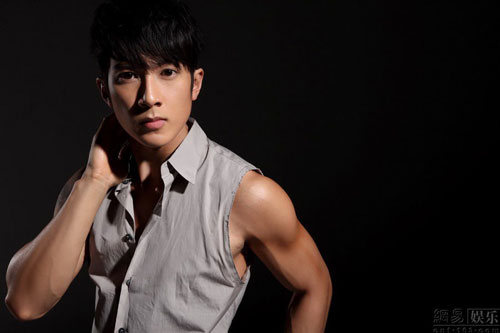 吴尊为什么退出飞轮海？飞轮海吴尊和汪东城