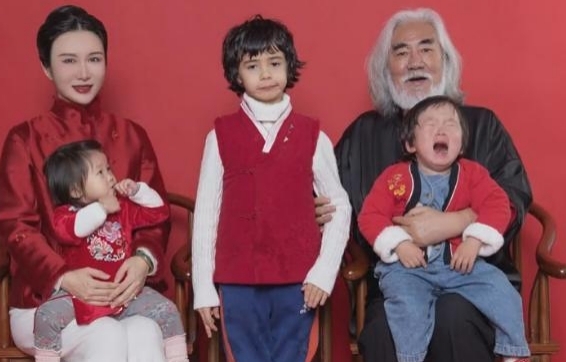 杜星霖的混血儿是谁的？她是连云港哪里的