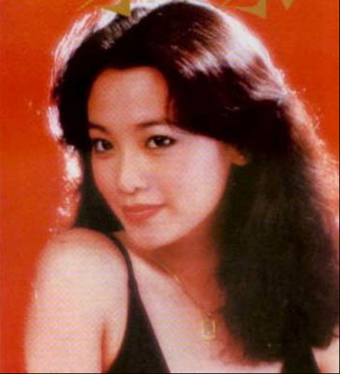 张艾嘉年轻时候好漂亮照片(张艾嘉长得漂亮吗)