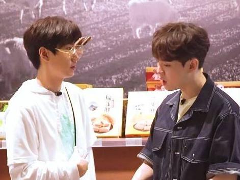 汪苏泷为什么是张韶涵的师兄(张韶涵和汪苏泷合作的作品)