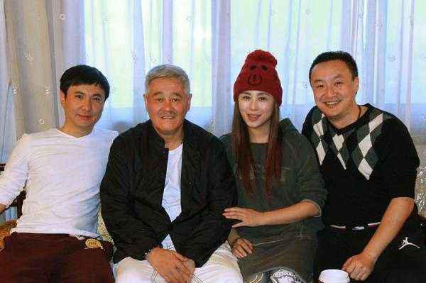 沈腾欠谢娜钱是怎么回事?沈腾是赵本山的徒 沈腾欠谢娜钱是怎么回事?沈腾是赵本山的徒