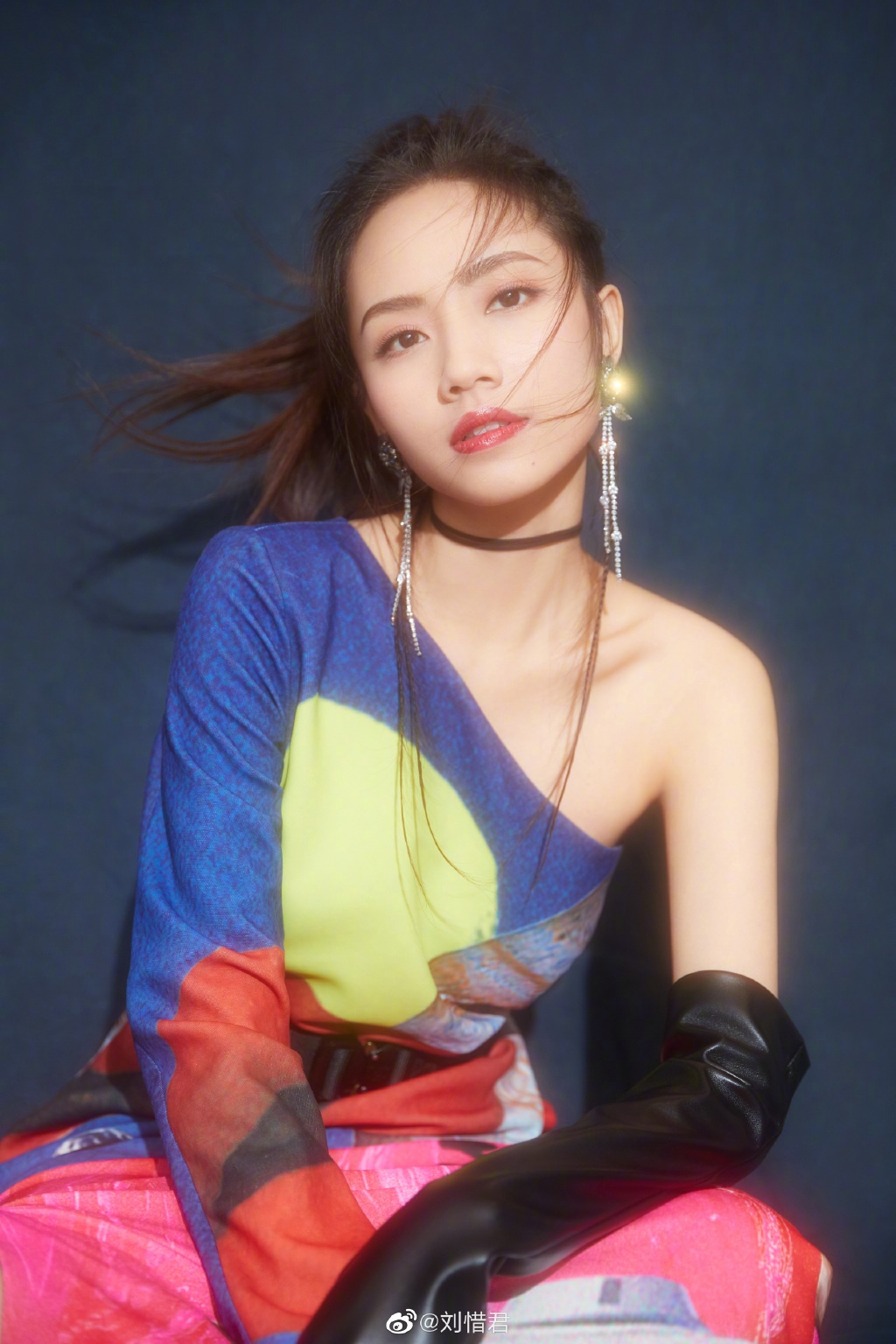 刘惜君为什么叫sara、音经