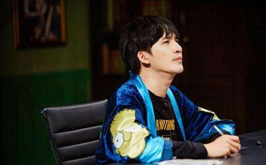 大张伟为什么叫球球、斑斑、人间精品