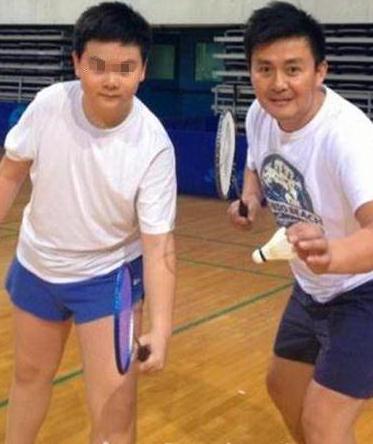 邢岷山年轻时最帅的照片(邢岷山身高多少) 邢岷山年轻时最帅的照片(邢岷山身高多少)