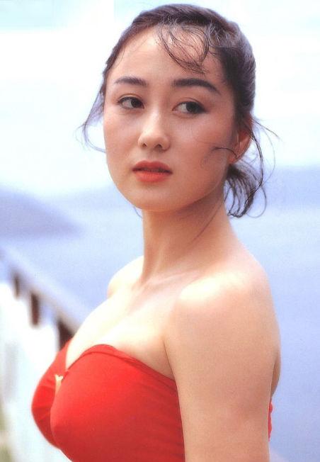 利智为什么被周润发骂?利智是小三上位嫁给(利智和周润发拍过电影吗) 利智为什么被周润发骂?利智是小三上位嫁给(利智和周润发拍过电影吗)