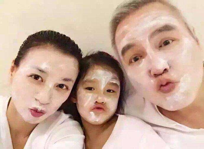 张庭微商品牌tst怎么样(张庭的tst产品真的好用吗)