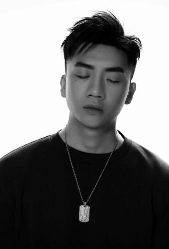 杨和苏爸爸是川音校长吗(杨和苏爸爸是干嘛的)