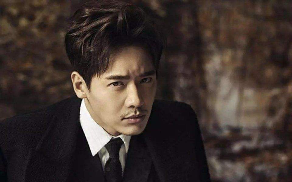 高云翔是高以翔什么人吗(高以翔和高云翔个人资料简介图片)