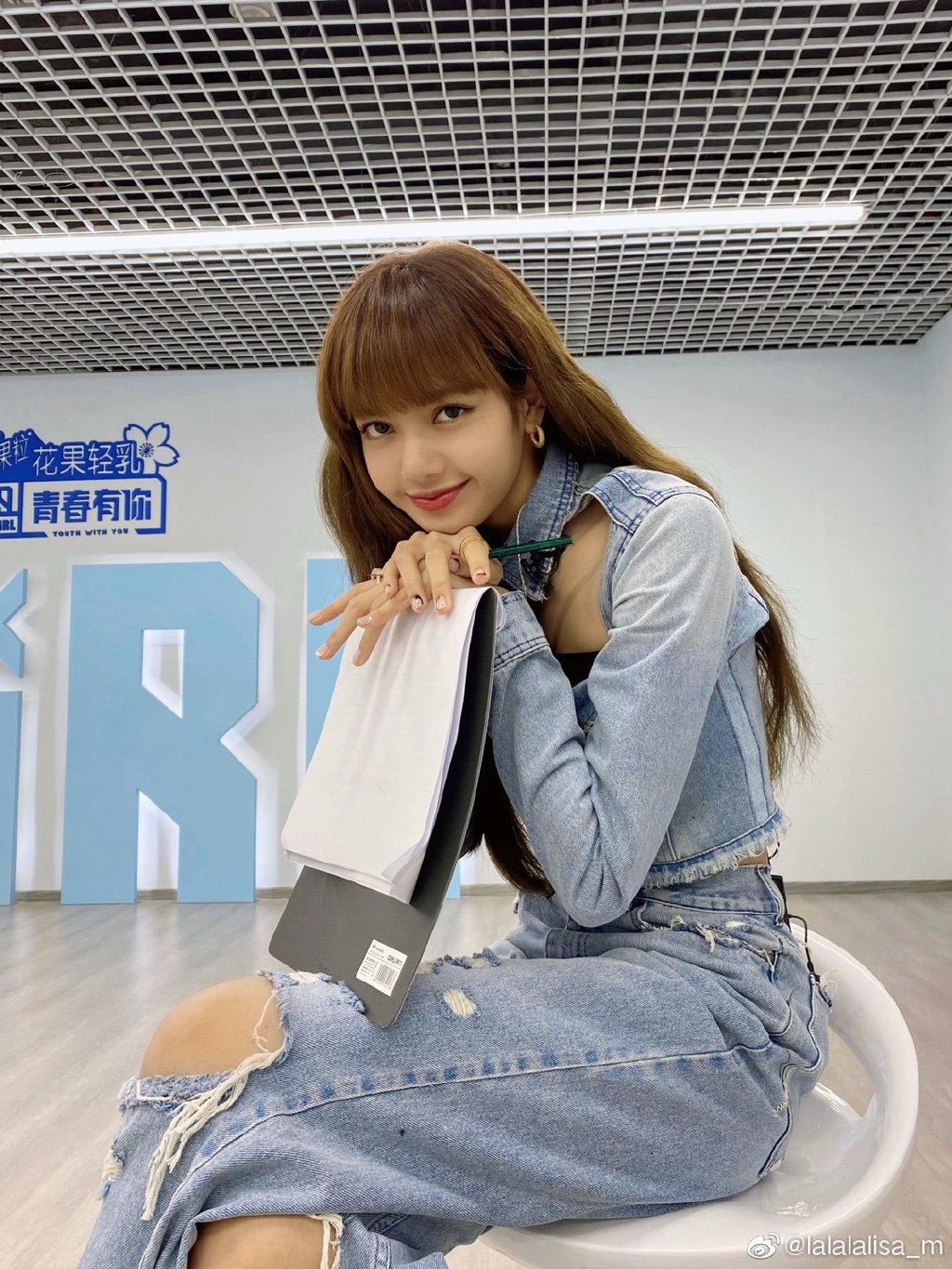 青春2导师Lisa结婚了吗身高体重多少