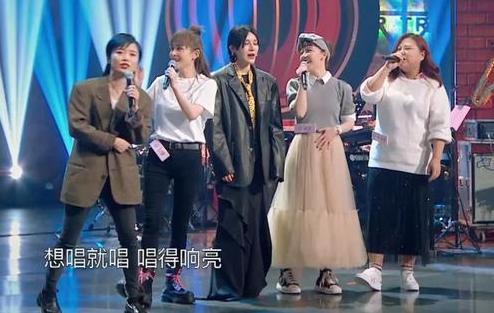 许飞是不是t(许飞是不是有一首毕业歌)