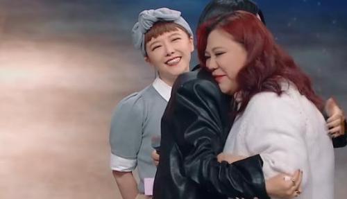 许飞是不是t(许飞是不是有一首毕业歌)