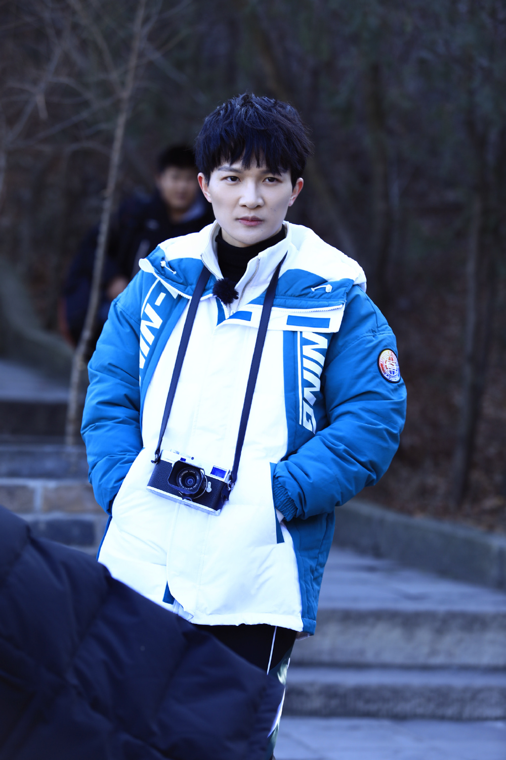 周深有没有喉结(周深没有喉结)