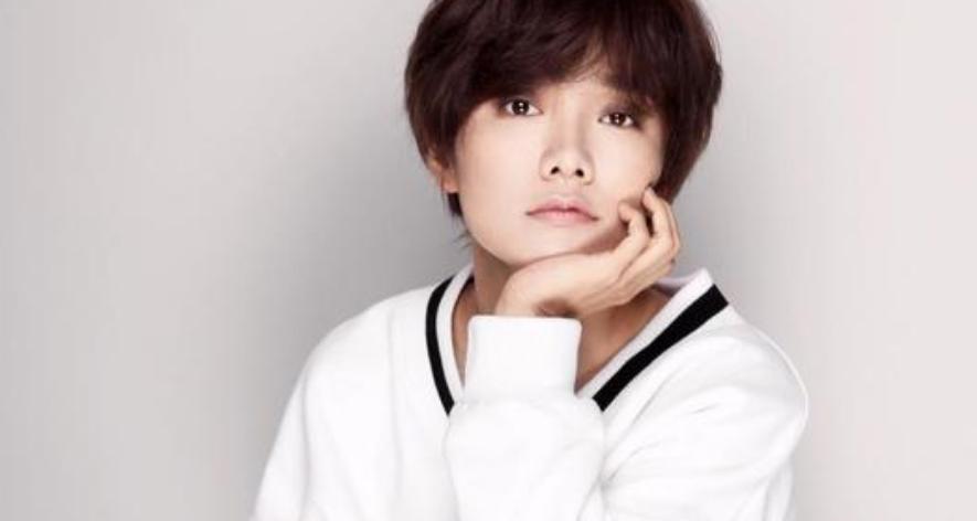 许飞是不是t(许飞是不是有一首毕业歌)