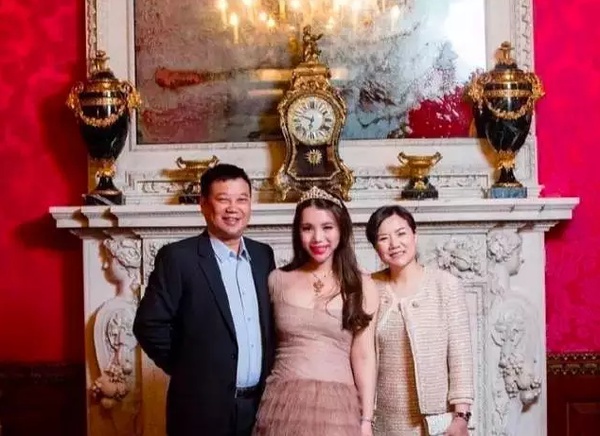 余晚晚的父亲余静渊资产揭秘(余晚晚真有钱吗) 余晚晚的父亲余静渊资产揭秘(余晚晚真有钱吗)