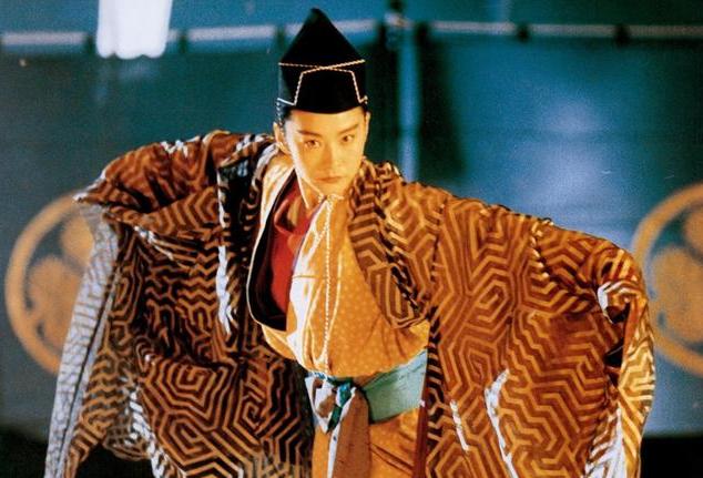 邹开云是不是反串演员(邹龙反串视频)