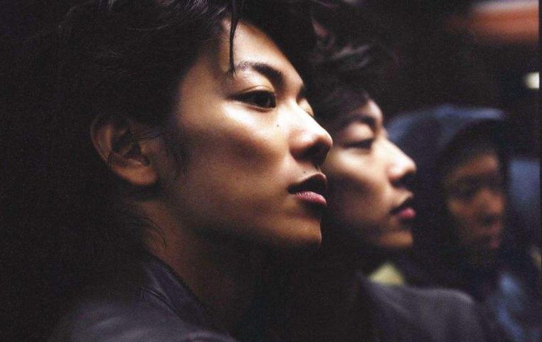 佐藤健为什么叫天堂33、tkr老师