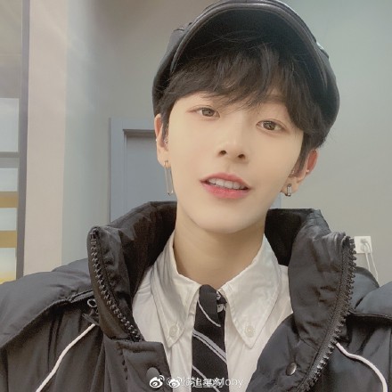 网红刘梦竟然是女的(刘梦网红图片)