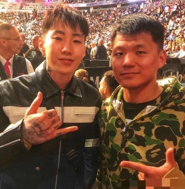 朴宰范被扇耳光是怎么回事(朴宰范被谁打了)