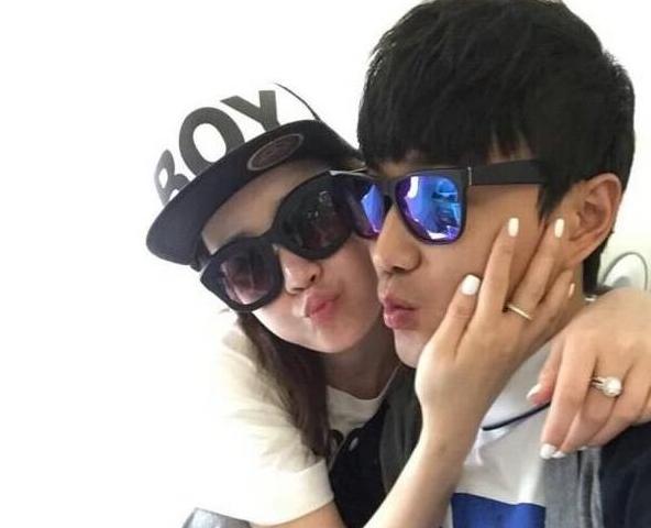 刘雨欣为什么改名叫刘玥霏(刘雨欣是什么)