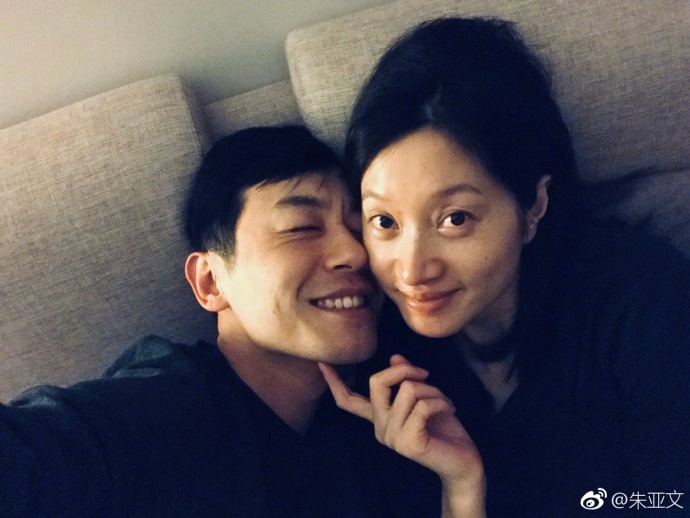 朱亚文的老婆沈佳妮素颜照片(沈佳妮和朱亚文的个人资料) 朱亚文的老婆沈佳妮素颜照片(沈佳妮和朱亚文的个人资料)