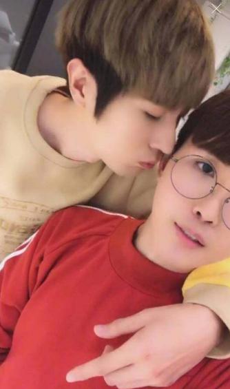 GAY圈三大夫妇照片资料