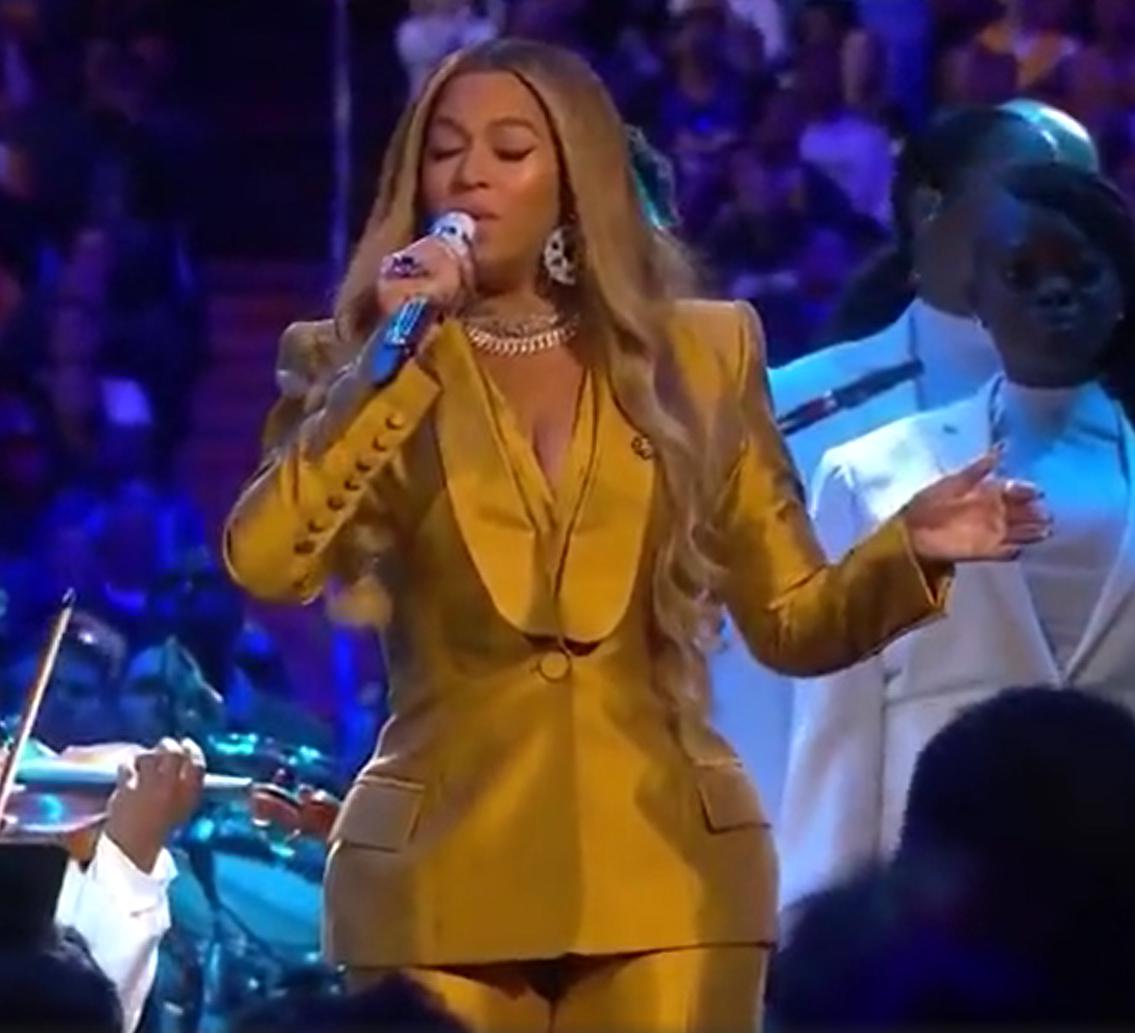 碧昂丝是什么人种的混血(碧昂丝是哪国人) 碧昂丝是什么人种的混血(碧昂丝是哪国人)