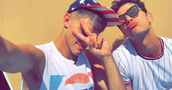 GAY圈三大夫妇照片资料