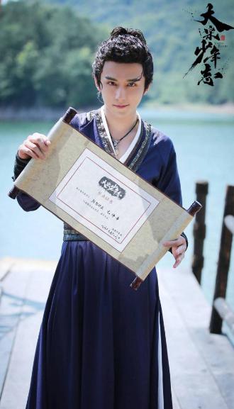 张新成为什么叫本哥、圆中心(张新成来自哪里)