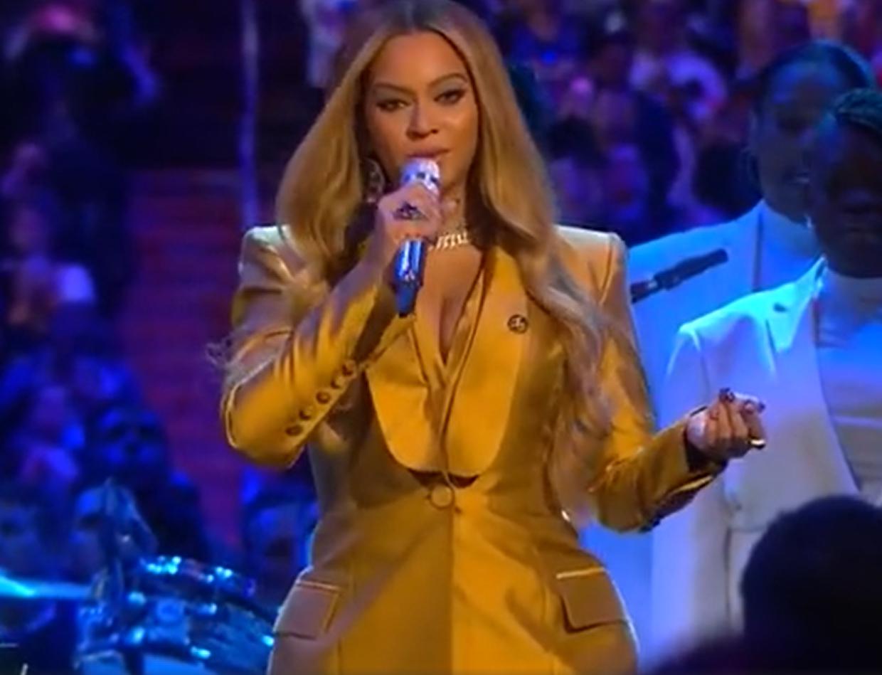 碧昂丝是什么人种的混血(碧昂丝是哪国人)