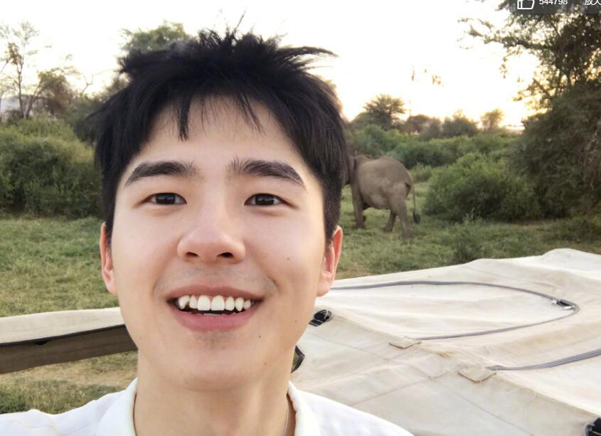 刘昊然单眼皮小眼睛为什么很帅