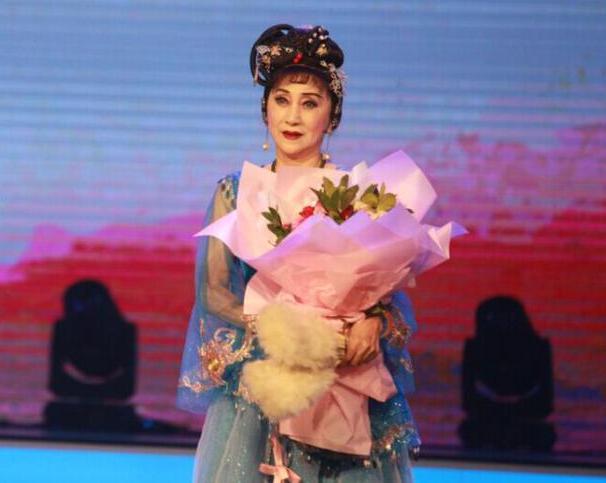 陈爱莲80了怎么还在跳舞(陈爱莲80岁)