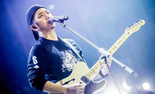 郝云妻子发长文控诉家暴出轨(郝云离婚了吗) 郝云妻子发长文控诉家暴出轨(郝云离婚了吗)