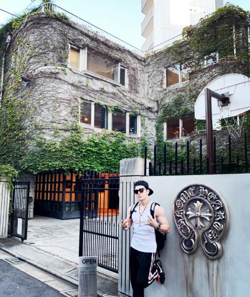 许绍洋现在在干什么工作(许绍洋个人生活)