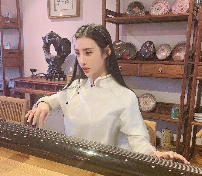 吴春怡是哪一年出生的多大了(吴春怡出生年月) 吴春怡是哪一年出生的多大了(吴春怡出生年月)