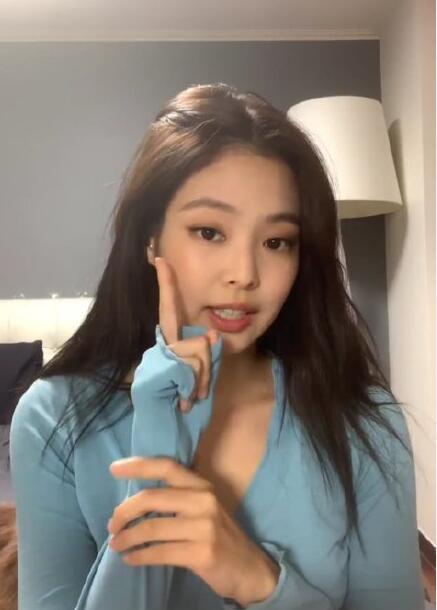 JENNIE为什么是YG亲女儿、YG老板(YG是不捧jennie了吗)