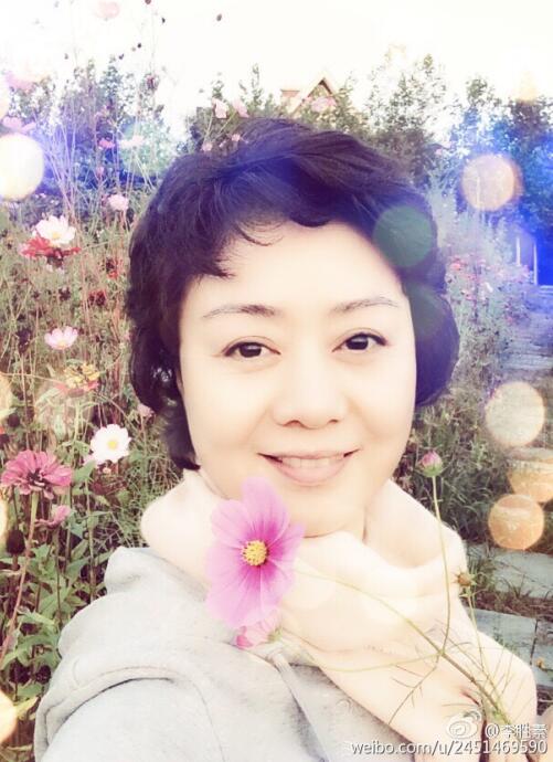 京剧演员李胜素的老公是谁(京剧演员李胜素生活照片)