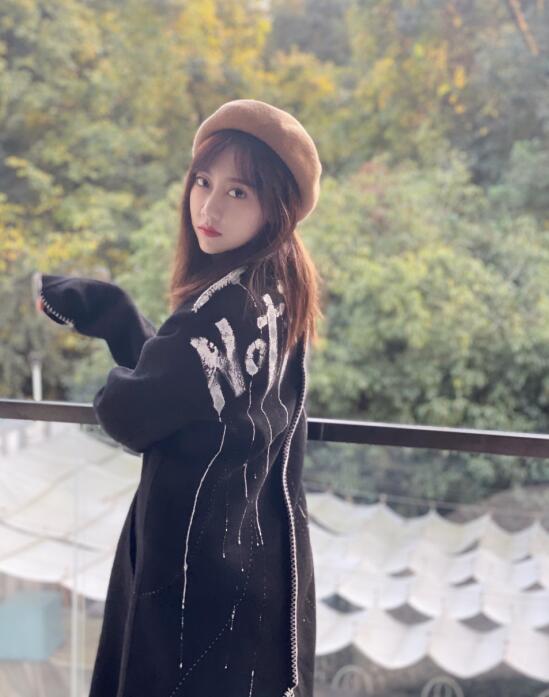 冯薪朵为什么叫海的女儿、丢丢