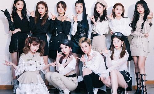 孟美岐发长文告别火箭少女引人泪目(火箭少女101给孟美岐加油)