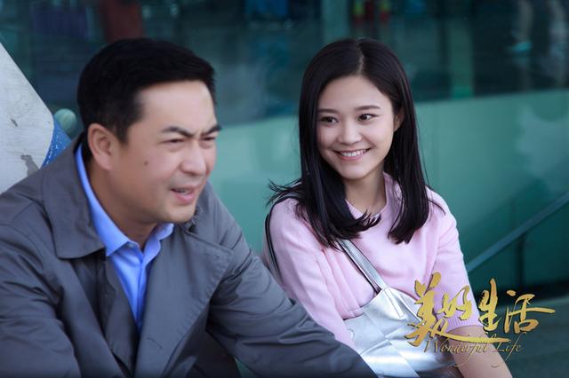 岳以恩为什么总要用配音(岳以恩是谁的孩子)