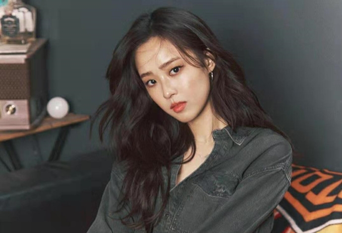 《顶楼》崔艺彬个人资料(顶楼韩允熙)