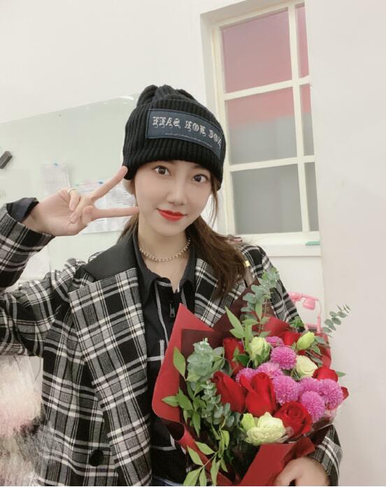 冯薪朵为什么叫海的女儿、丢丢