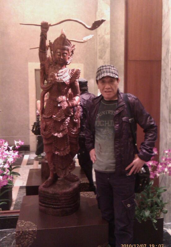 张帝唱歌为什么总是一个调(跟张帝唱法一样的歌星) 张帝唱歌为什么总是一个调(跟张帝唱法一样的歌星)