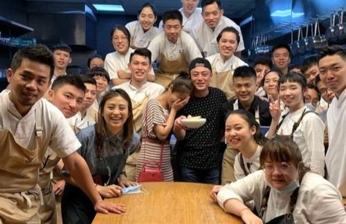 林心如霍建华庆祝结婚四周年晒照秀恩爱(霍建华林心如婚礼霍建华林心) 林心如霍建华庆祝结婚四周年晒照秀恩爱(霍建华林心如婚礼霍建华林心)