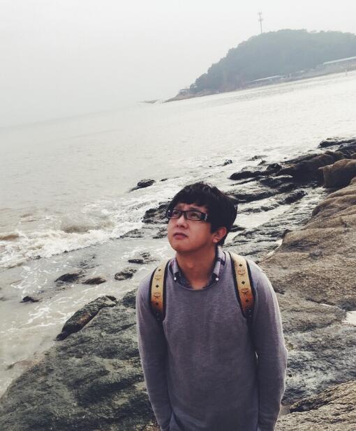 讲鬼故事的张震现状如何(张震讲鬼故事的张震是谁)