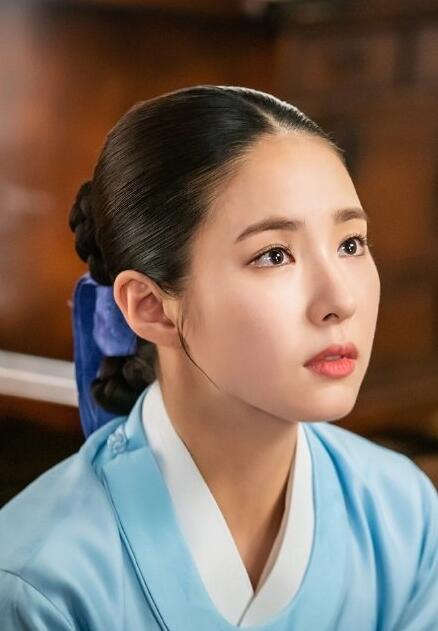 申世京为什么叫面瘫