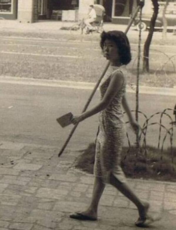 费翔母亲毕丽娜还在吗(费翔的前女友) 费翔母亲毕丽娜还在吗(费翔的前女友)