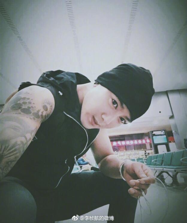 李桢航现状如何他的酒吧还在么?他是不是是 李桢航现状如何他的酒吧还在么?他是不是是