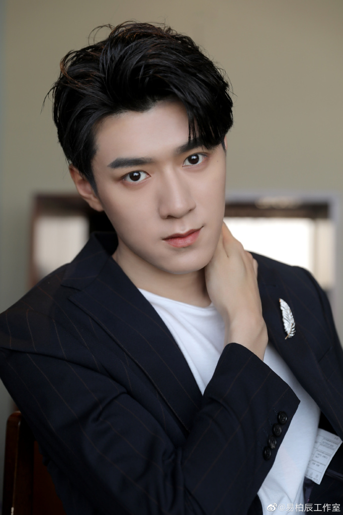 易柏辰参加过快乐大本营吗(易昕快乐大本营)