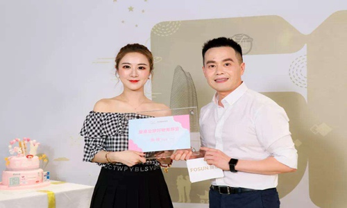 薇娅直播怎么了(薇娅不直播了?)