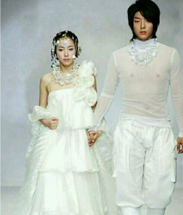 李准基的乳距为什么这么近是p的图吗